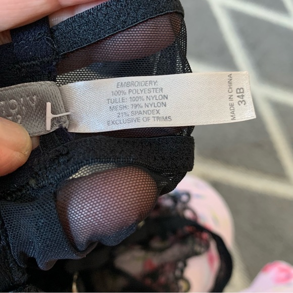 Victoria’s Secret Black Lingerie Size 34B - Picture 6 of 6